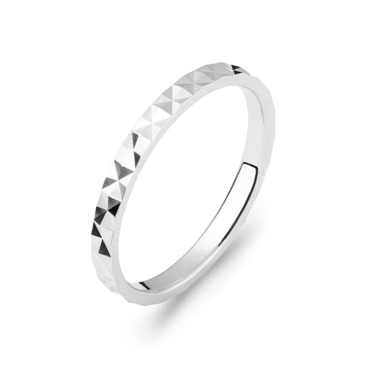 Bague motif triangle en relief argent rhodié