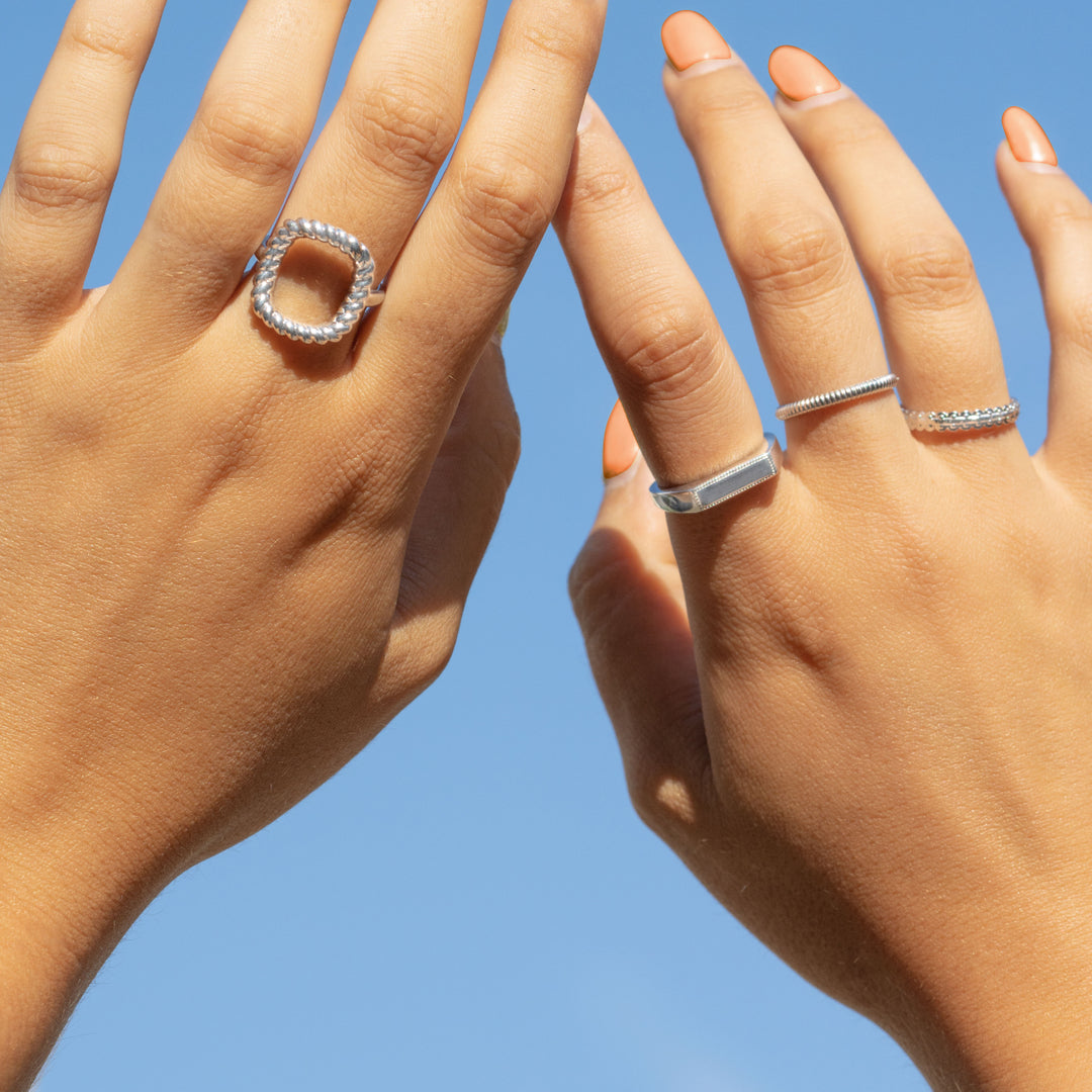 Bague carrée torsadée argent