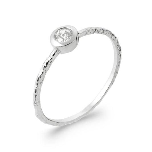 Bague Solitaire serti clos fantaisie argent 925 rhodié